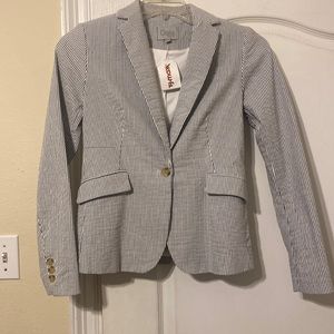 Super cute blue & white seersucker style blazer